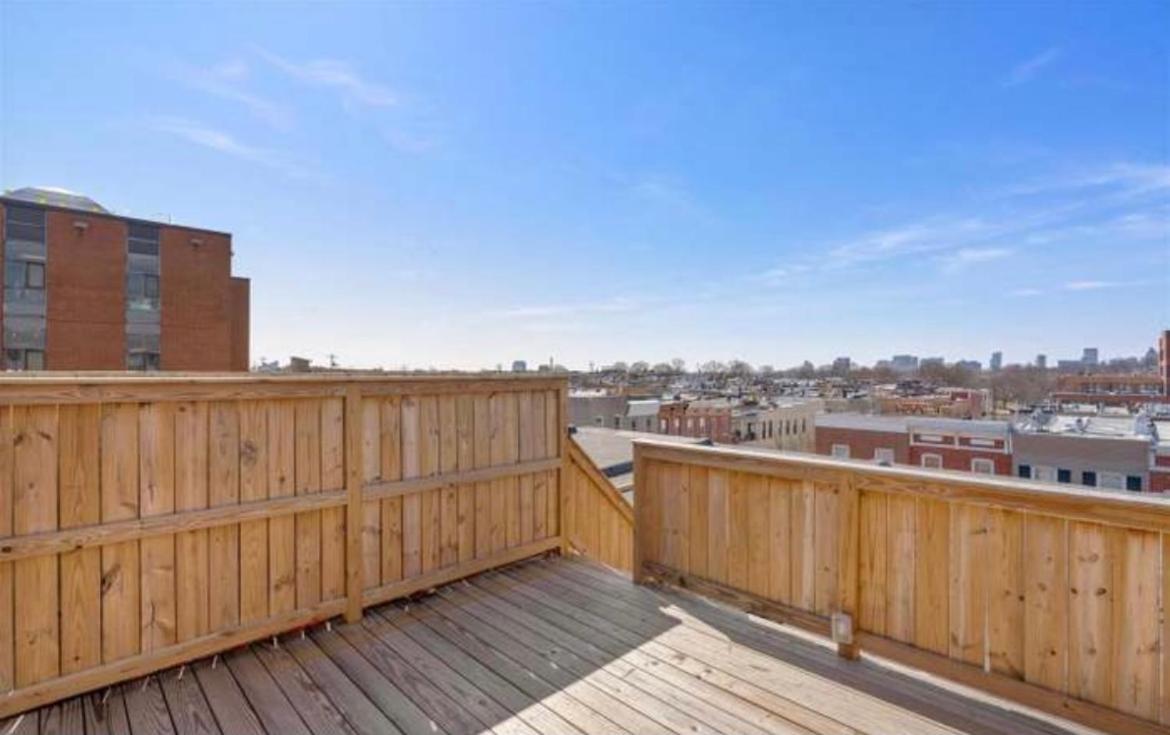 The Blue House! Modern+ Rooftop Deck+ Parking Baltimore Dış mekan fotoğraf